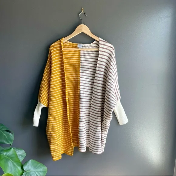 Cozy Co Women Striped Dolman Batwing Open Cardigan in size Small/Medium - Picture 1 of 6